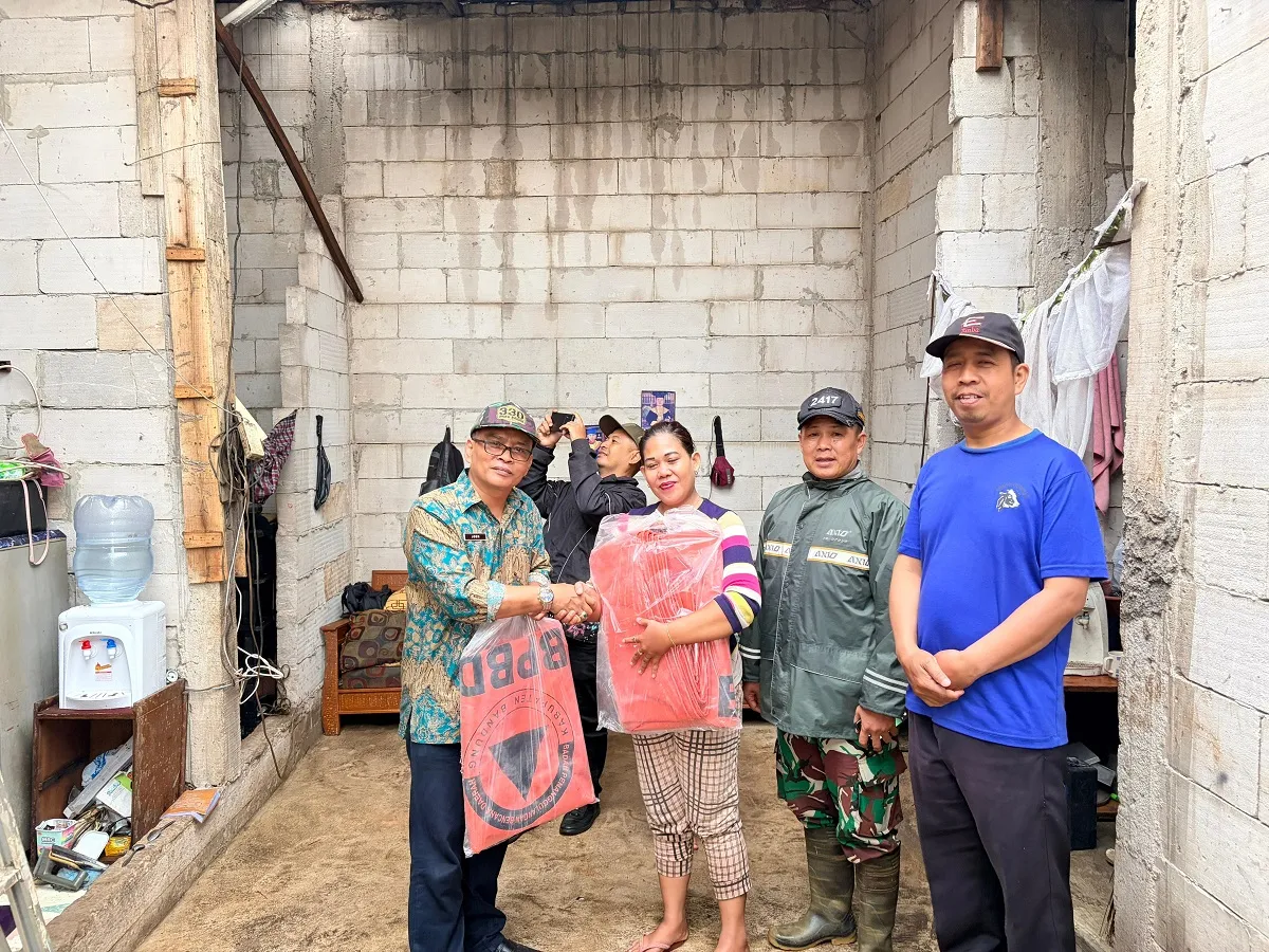 Angin Kencang Terjang Jelekong, Puluhan Rumah Rusak dan Warga Mengungsi